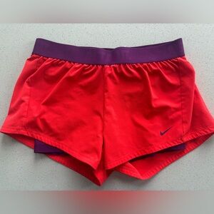 Nike Dry Fit Shorts - ladies